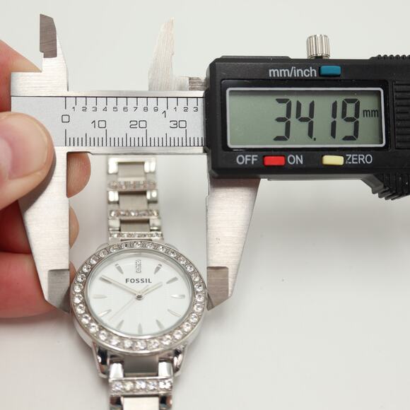 Fossil Jesse Silver Tone 34mm Gem Set Bezel Womens Watch ES2362 w New Battery - Picture 2 of 13